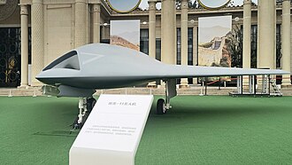 GJ-11 利剑 / WZ-7 · 攻击-11 隐身无人机 + 无侦-7