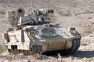 M2A4 Bradley · M2A4 布雷德利