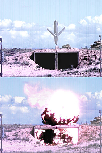 Tomahawk Block V + AGM-158 JASSM-ER · 战斧-V + JASSM-ER 远程联合空对面